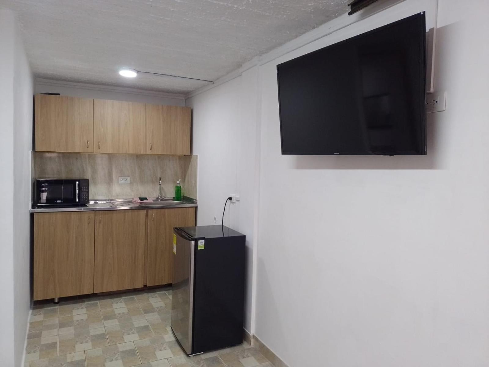 Apartamento Hermoso Cerca Al Poblado