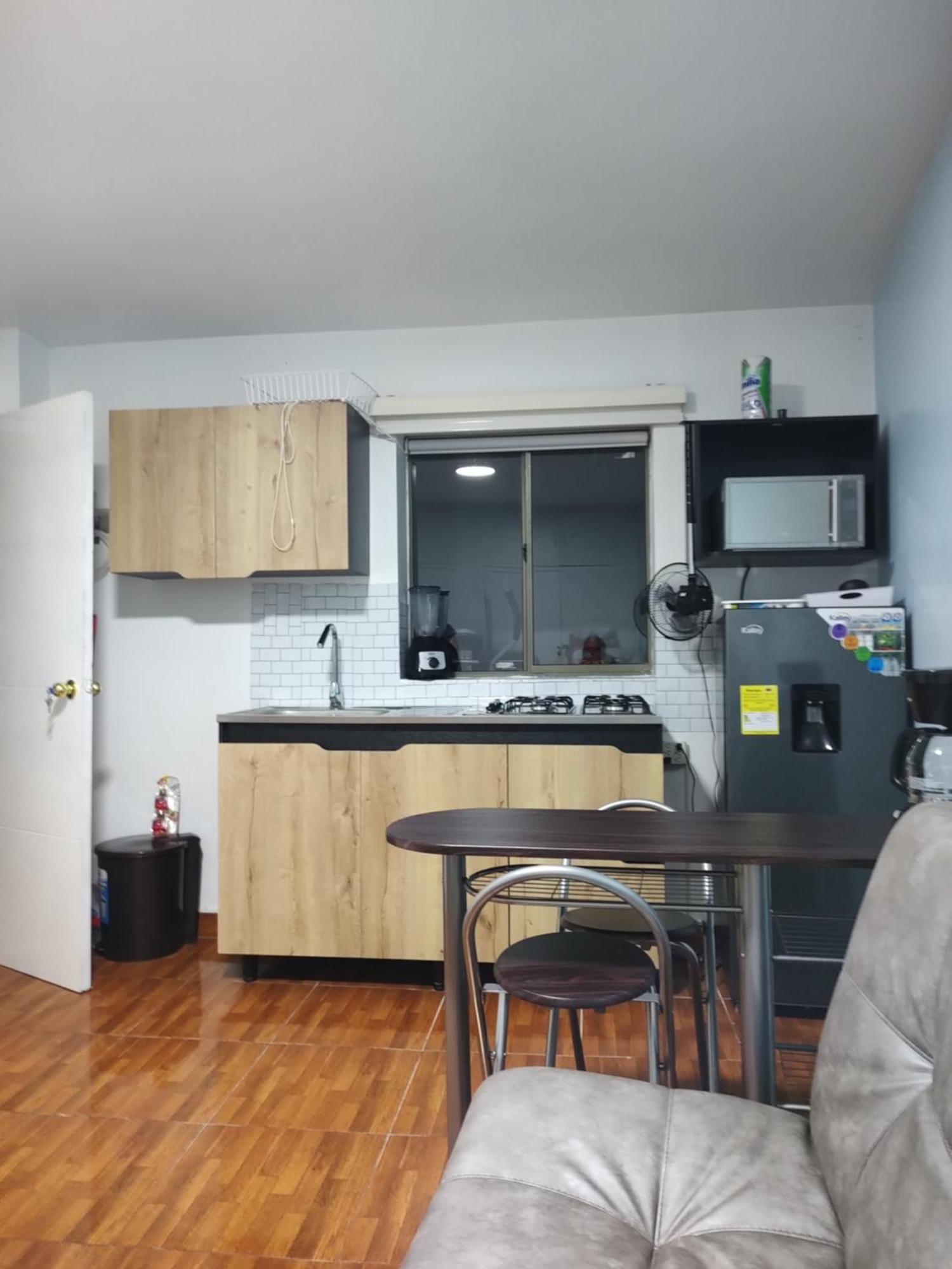 Noras Laureles Homestay *