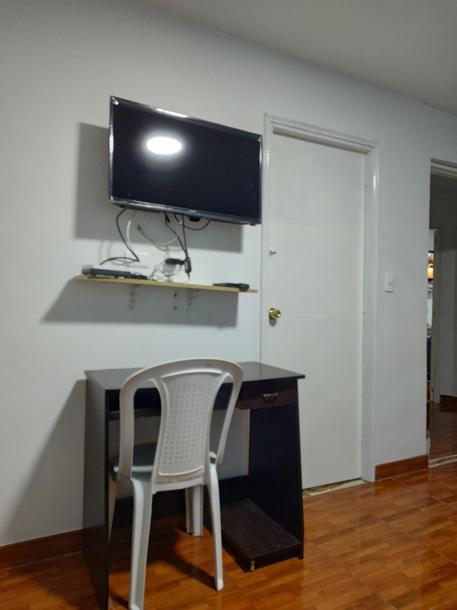 Noras Laureles Homestay Medellin