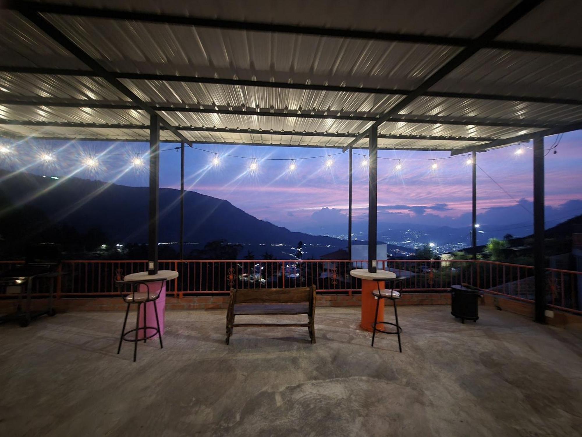 Apartamento Encantadora - Santa Elena Medellín
