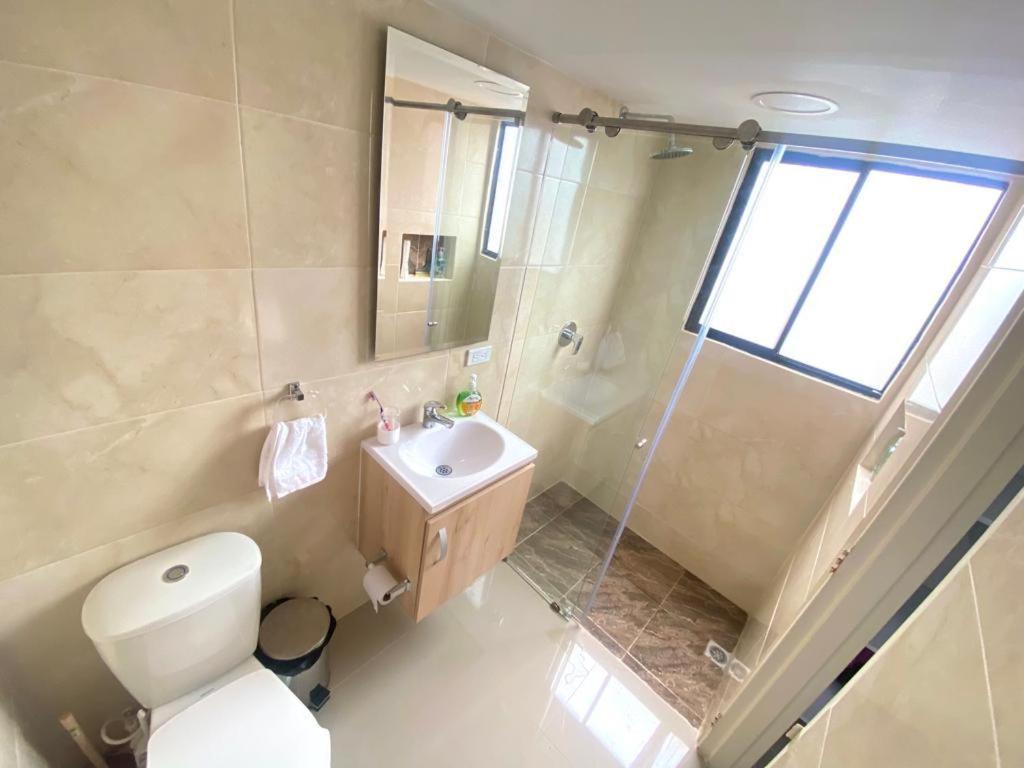 Two Bedroom Apartment/phenomenal Views