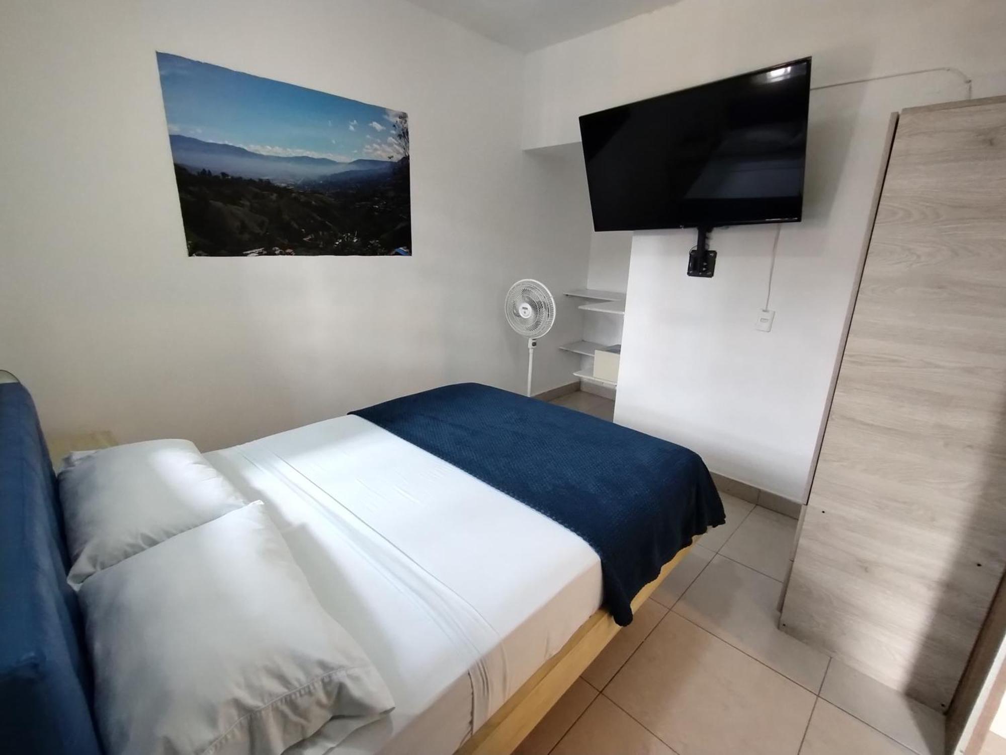 Air Hotel 3*