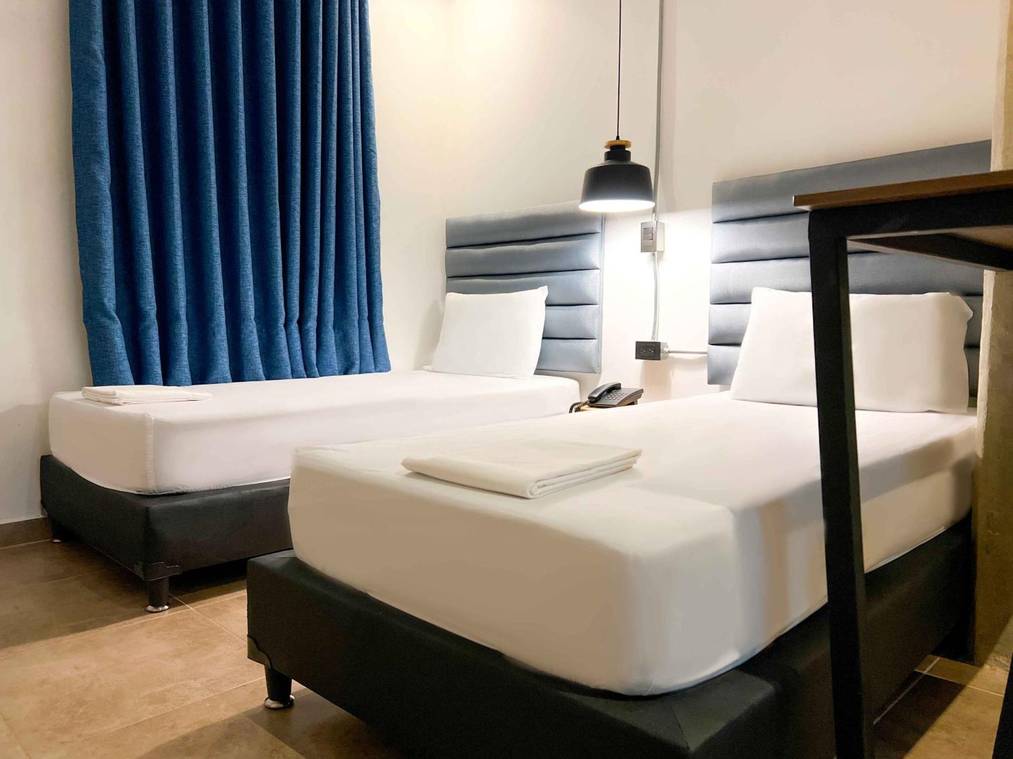 Apartahotel Medellin Hotel