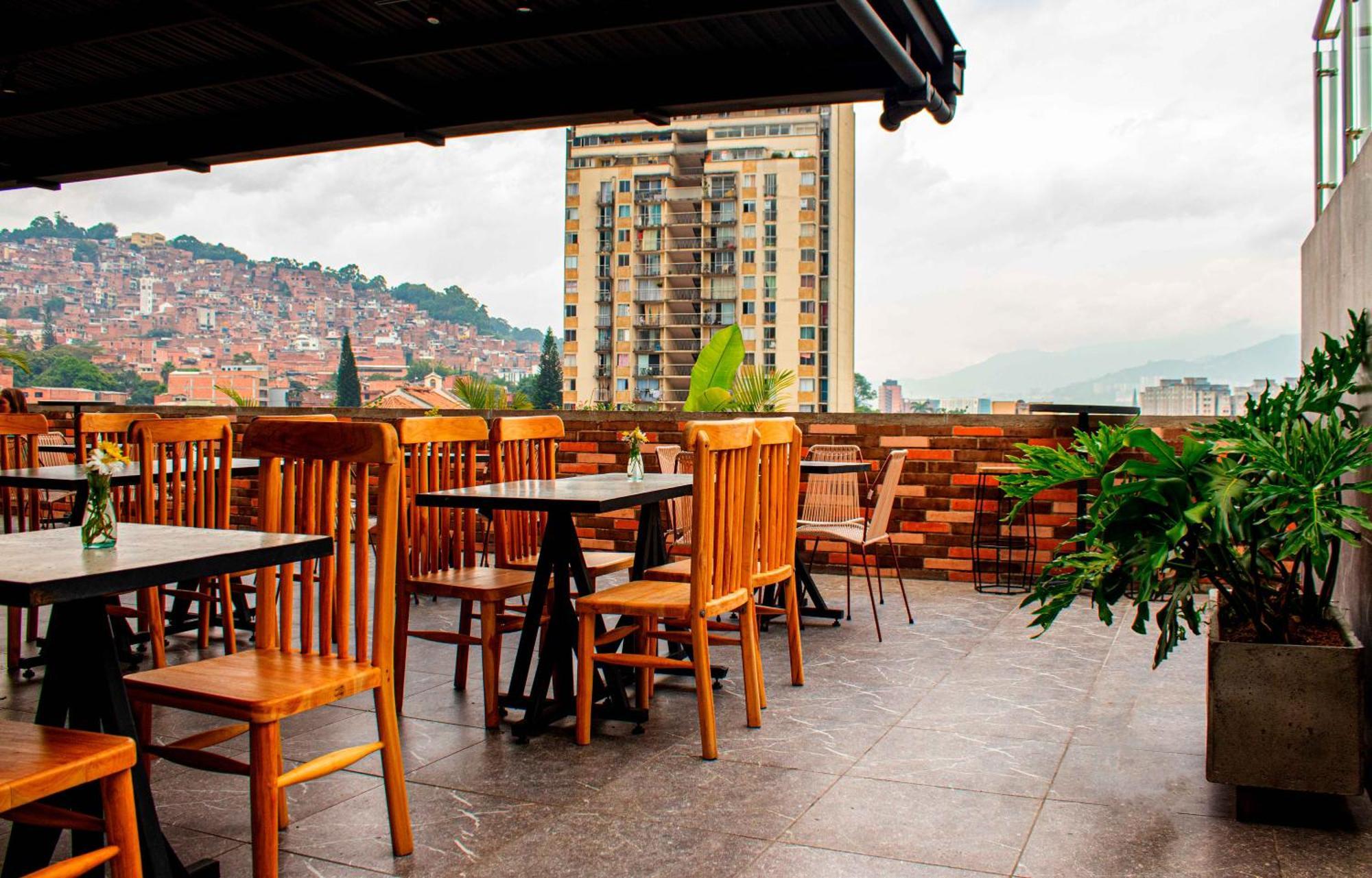 Apartahotel Medellin Hotel