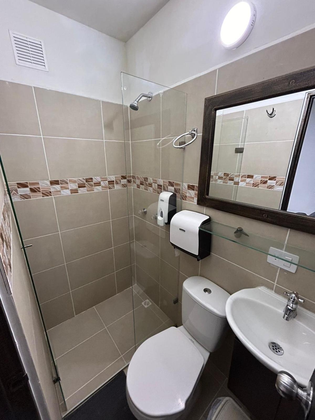 Hostal International *