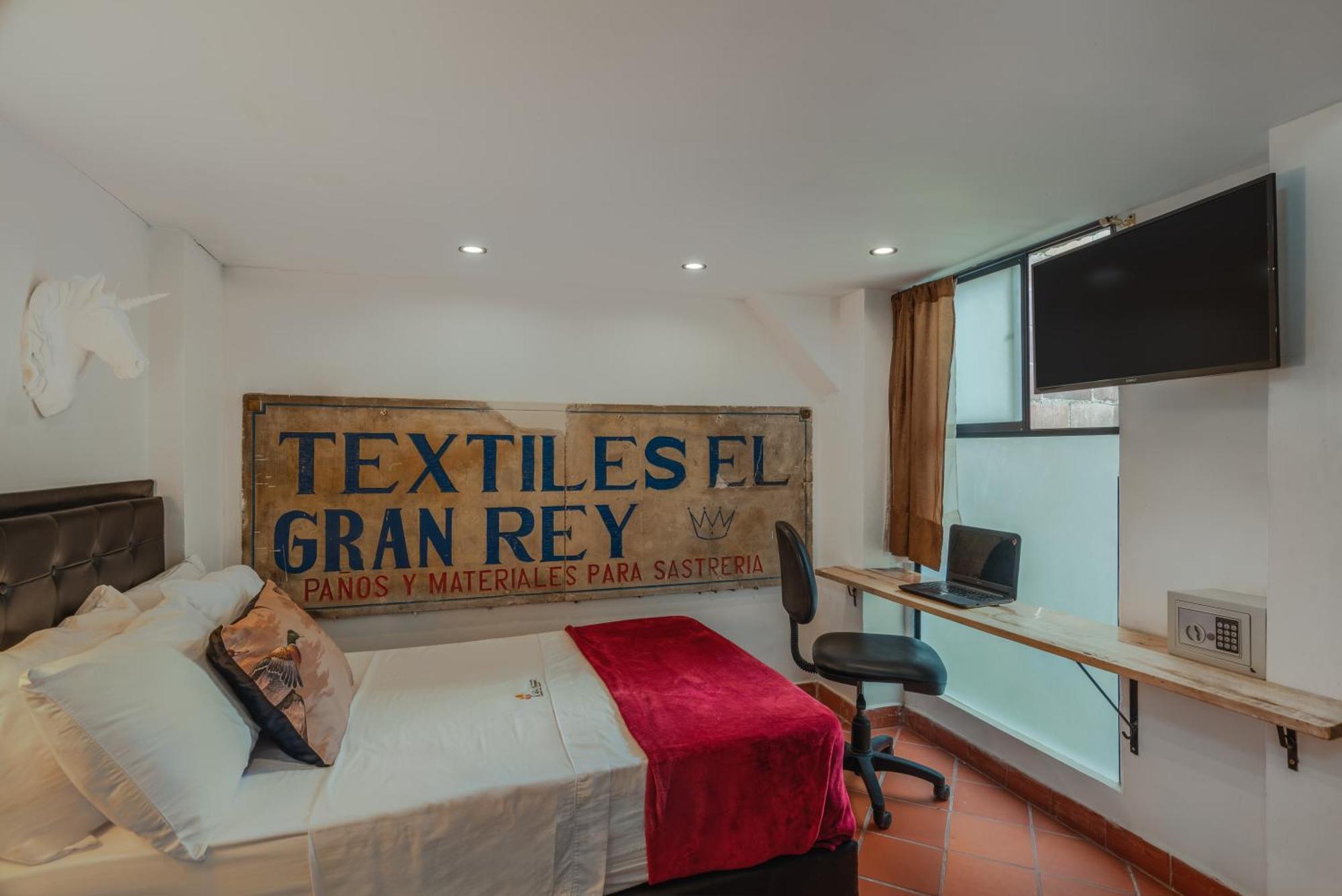 Pensión Casa Naranjos Medellín