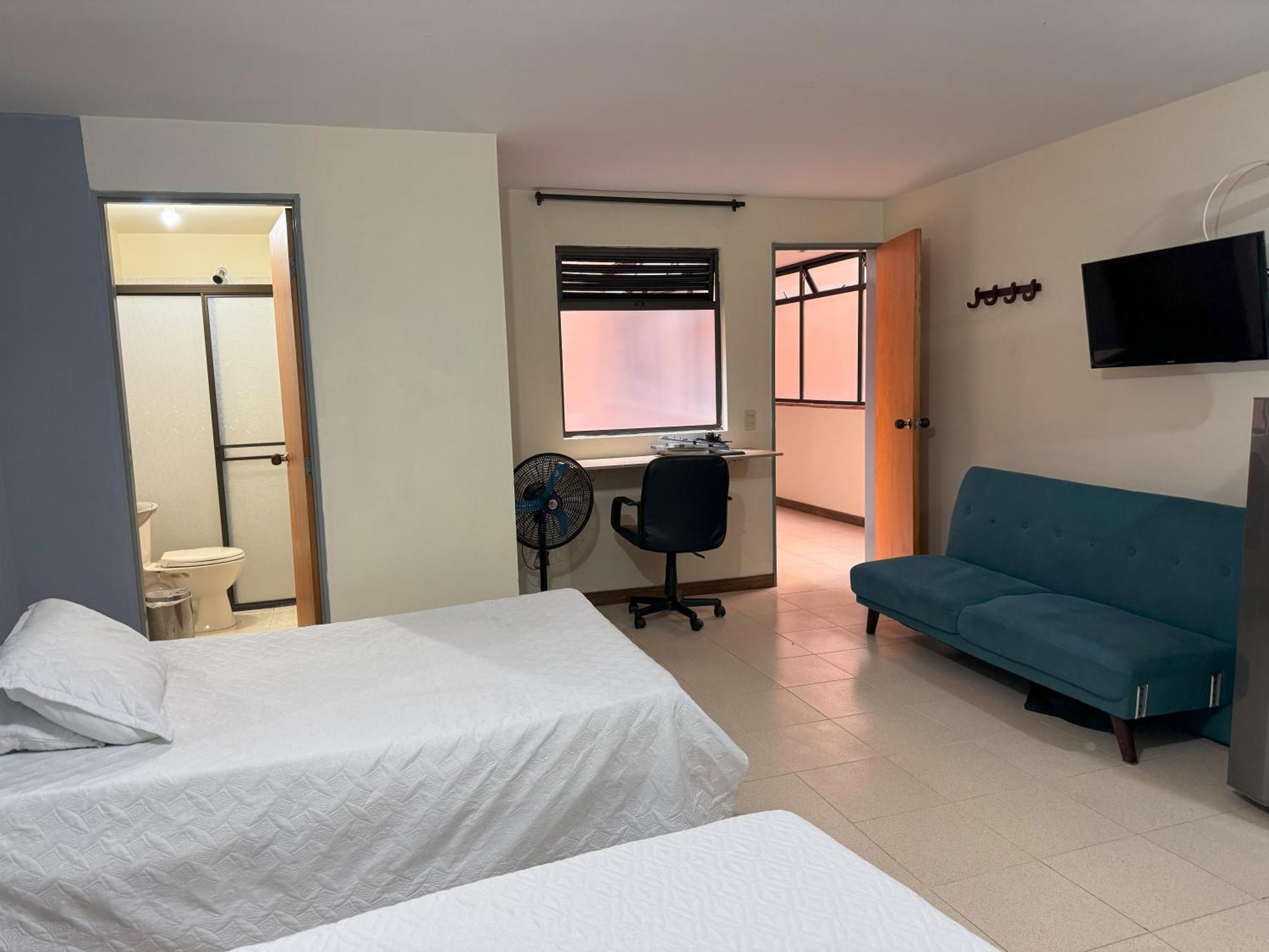 Tamaiti * Medellín
