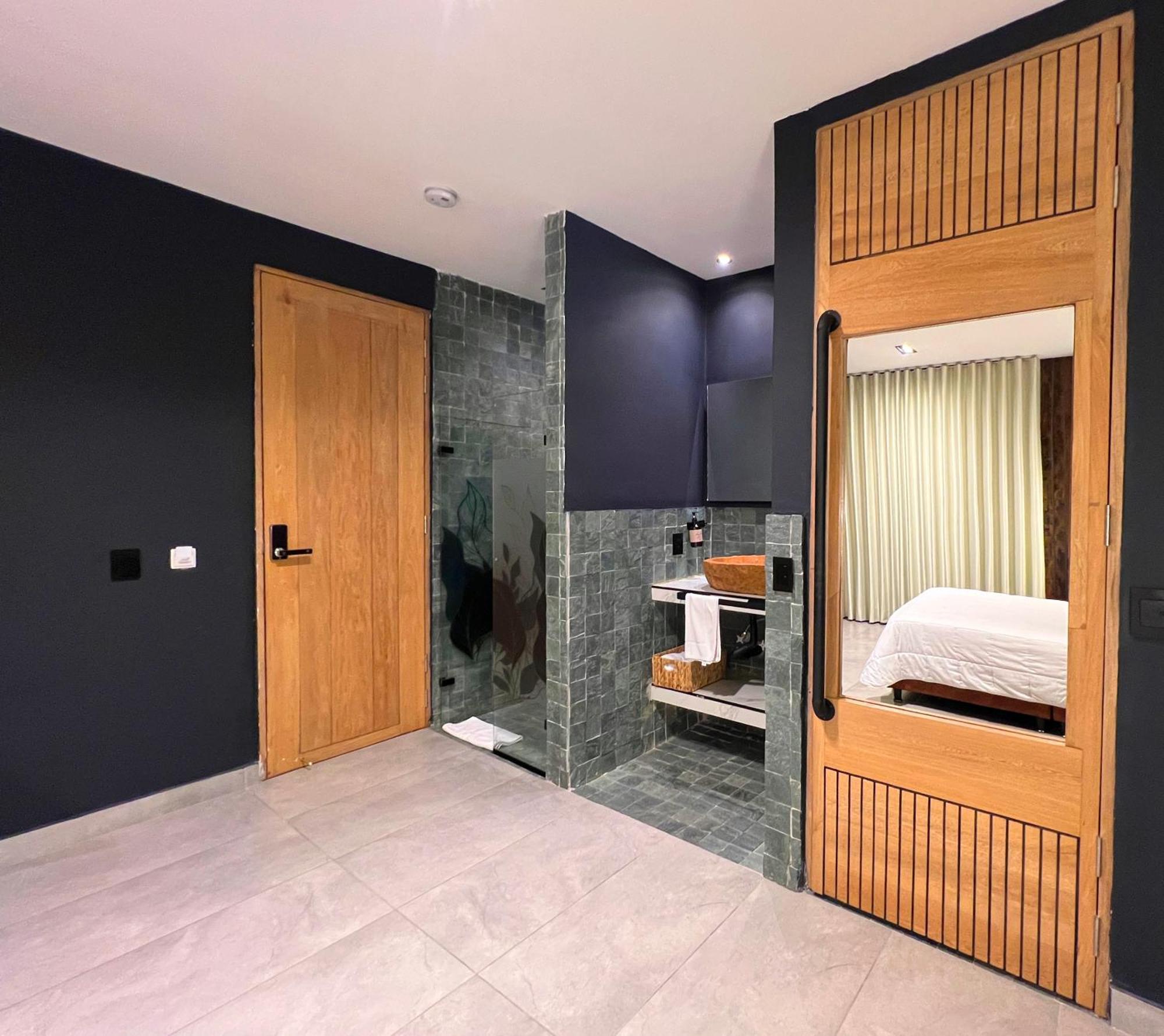 Hotel Zelva Negra 4*