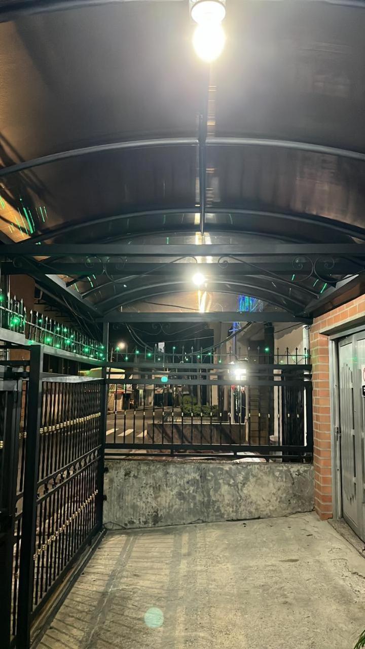Apartamento Alojamiento Confortable Calasanz Medellín