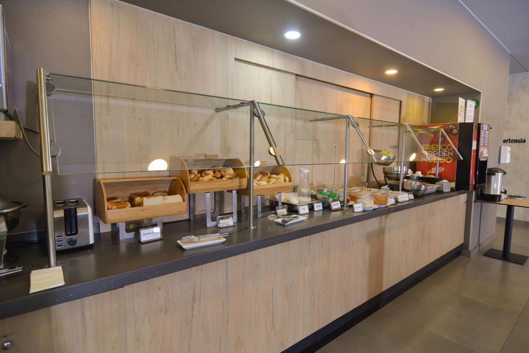 Express By Marriott Colombia Hotel Medellín