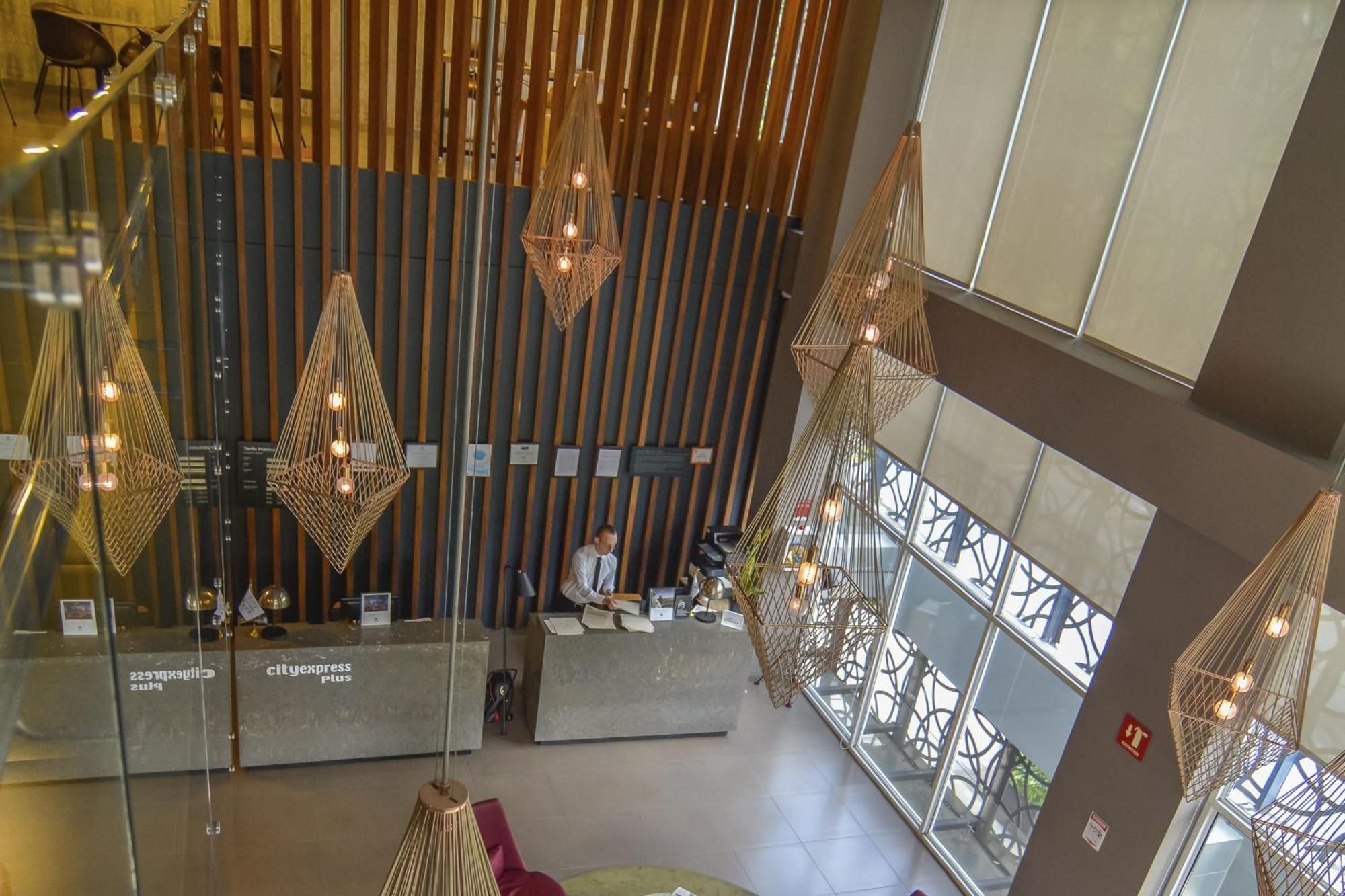 Hotel Express By Marriott Colombia