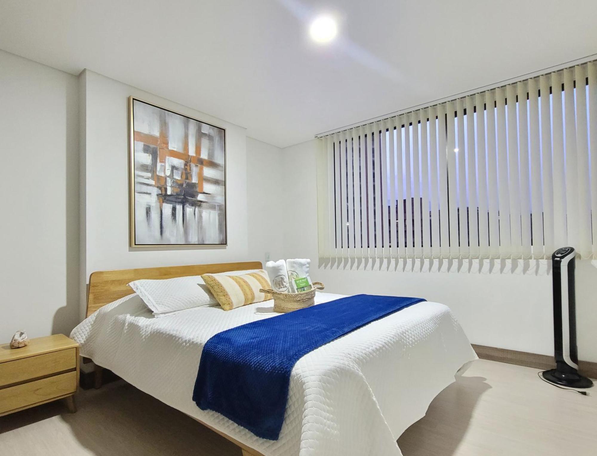 New Luxury 3 Bedroom In Great Area. Apartment *