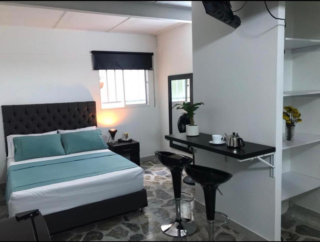 Vip Apartasuites Rosales