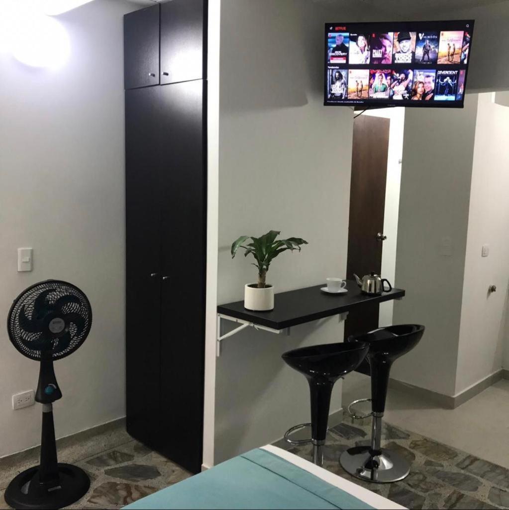 Vip Apartasuites Rosales *
