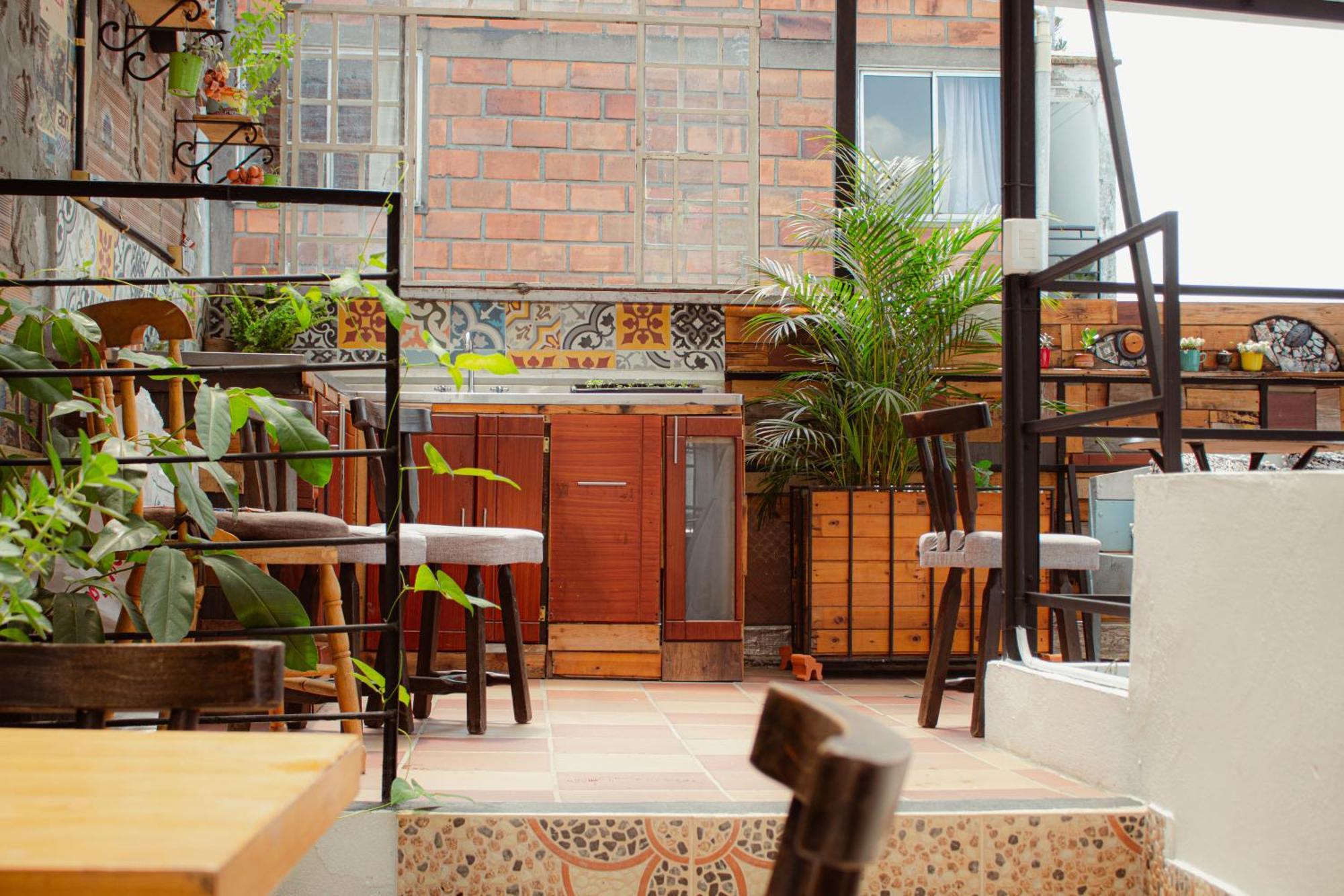 Adn Algo De Nosotros Hostal *