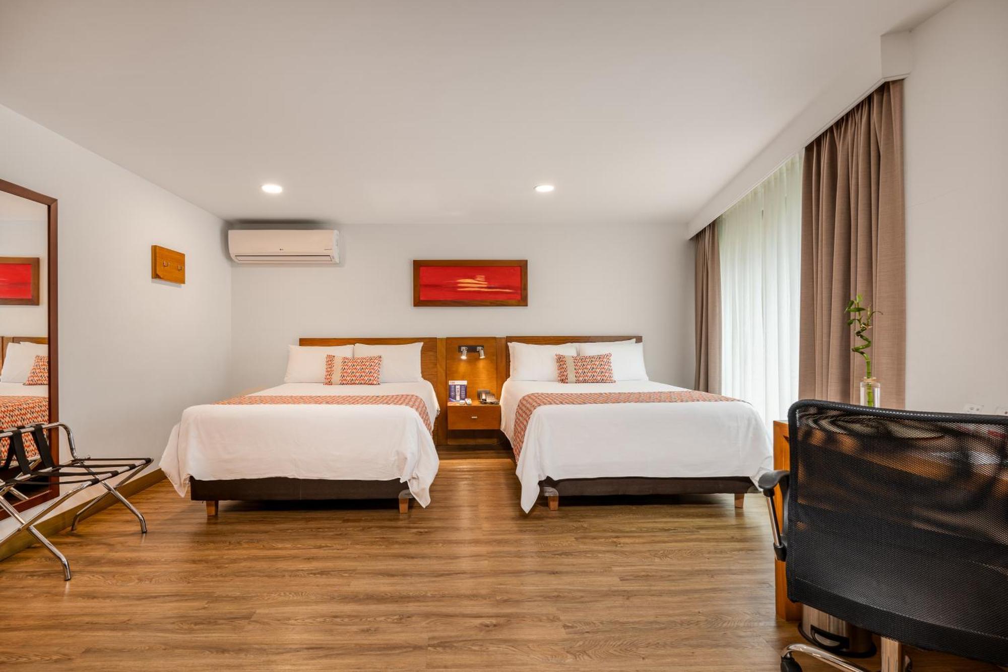 Leblon 4* Medellin