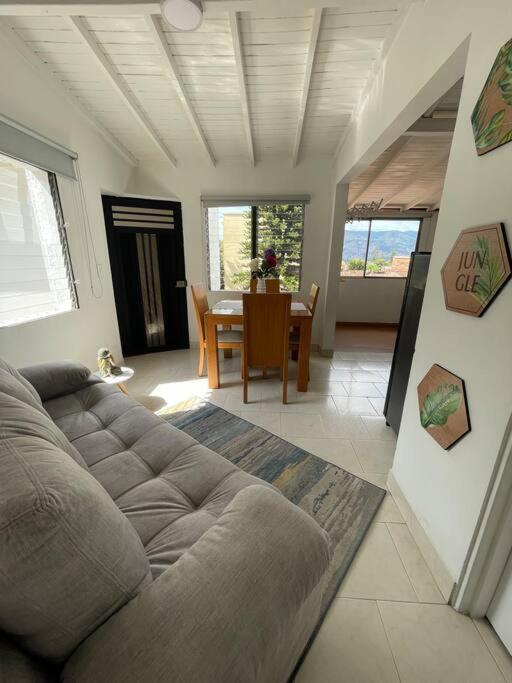 Apartamento Hermoso Y Centrico Apto *