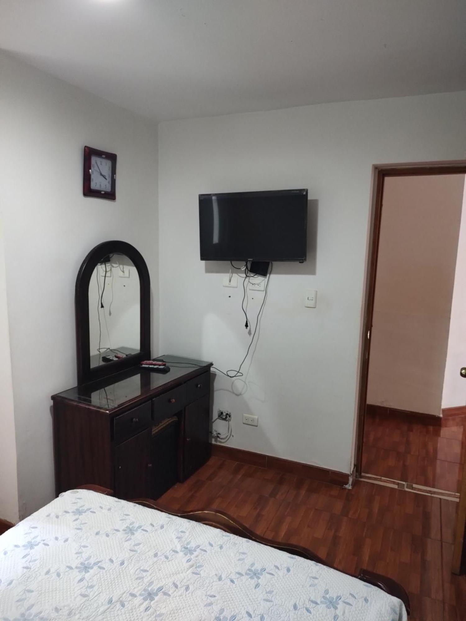 Noras Laureles Homestay Medellin