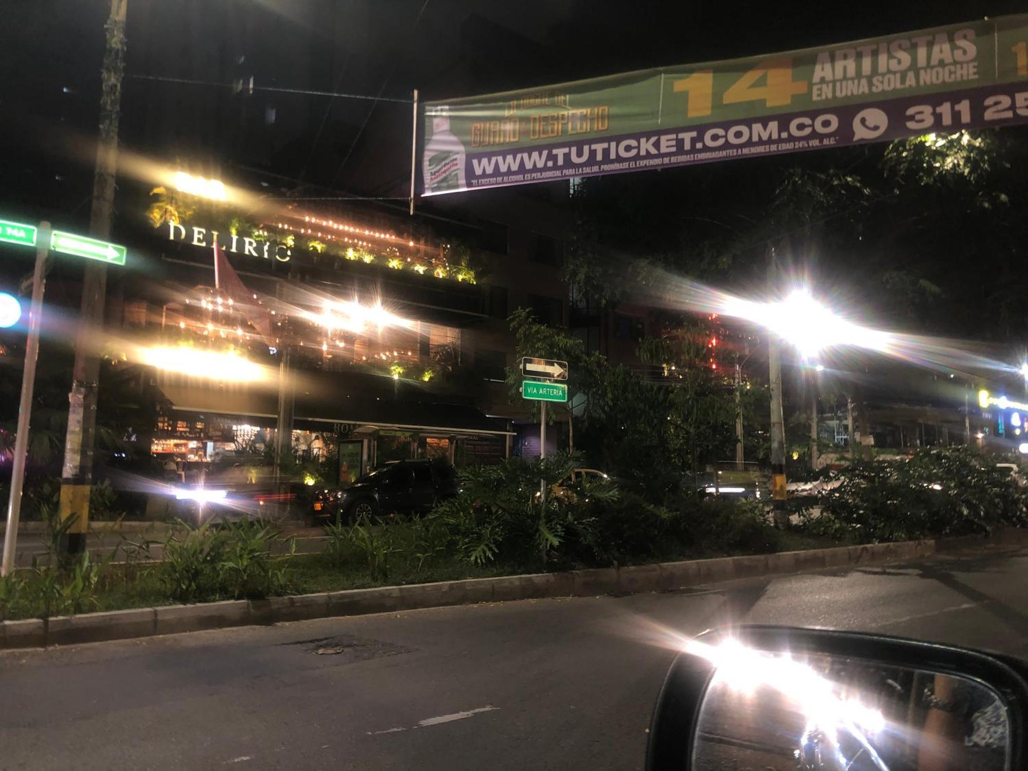 Apartamento Excelente, Moderno, Amoblado Y Bien Ubicado En Laureles, *