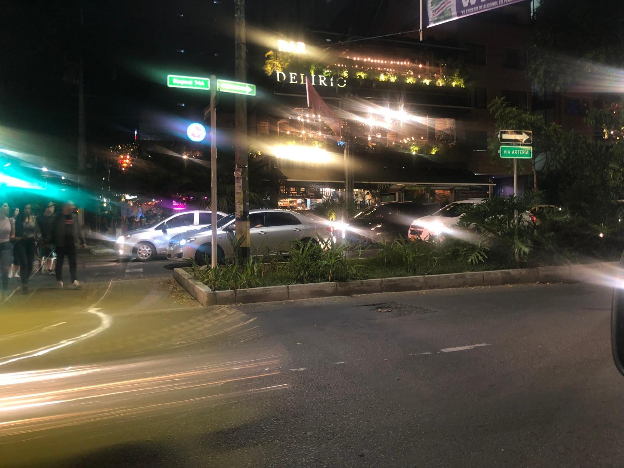 Excelente, Moderno, Amoblado Y Bien Ubicado En Laureles, *