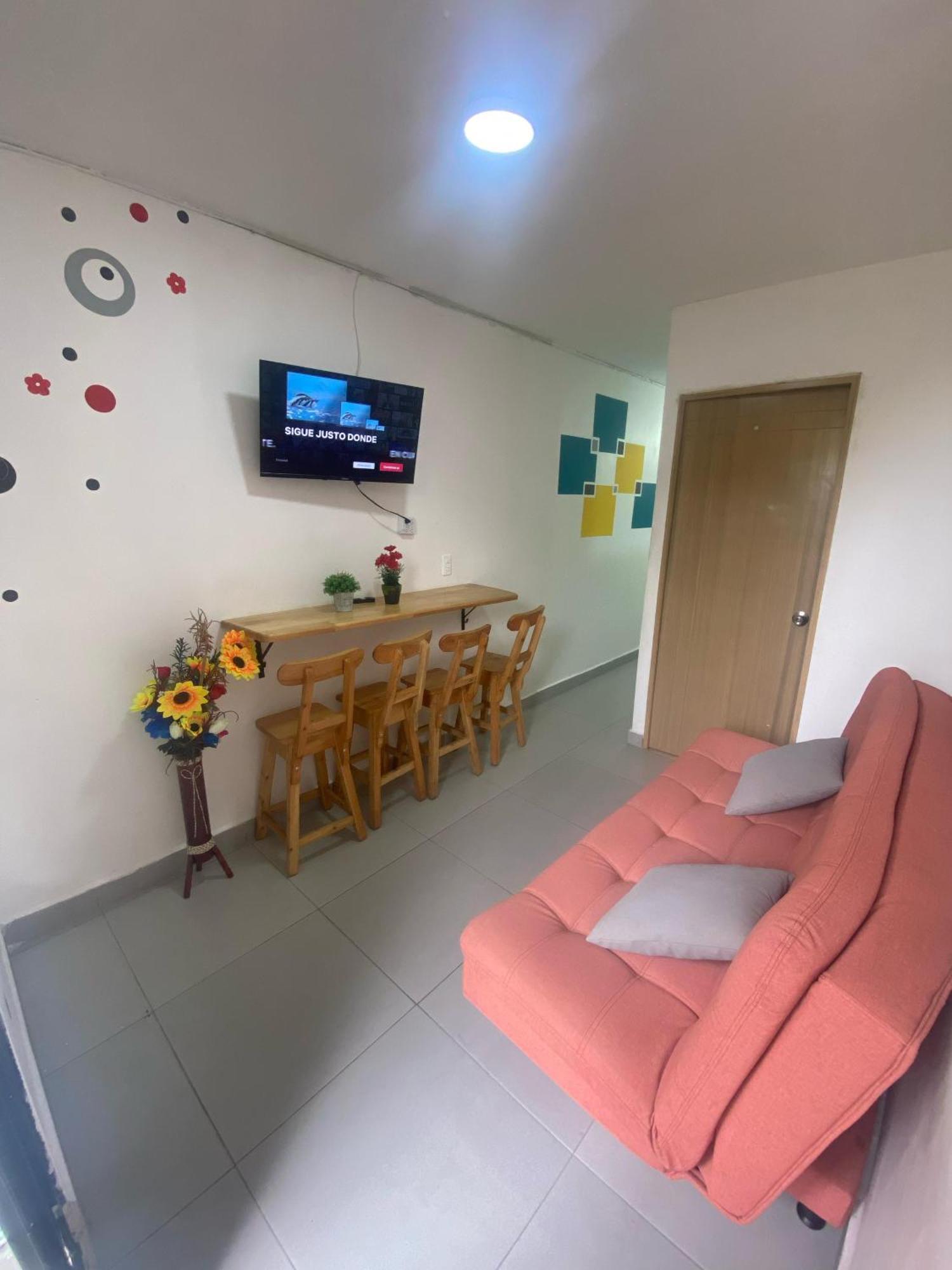 22 3 Con Balcon En Laureles Estadio Apartamento