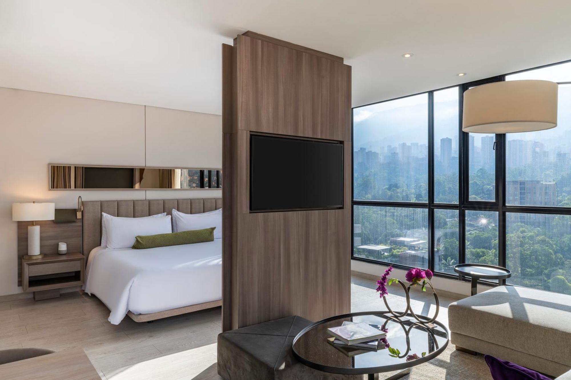 York Luxury By Preferred 5* Medellín
