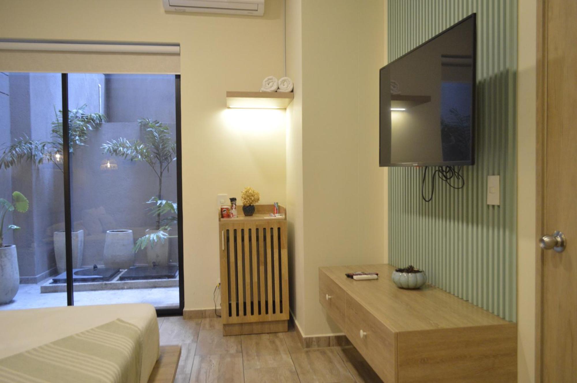 Mythical Boutique Hotel 4*