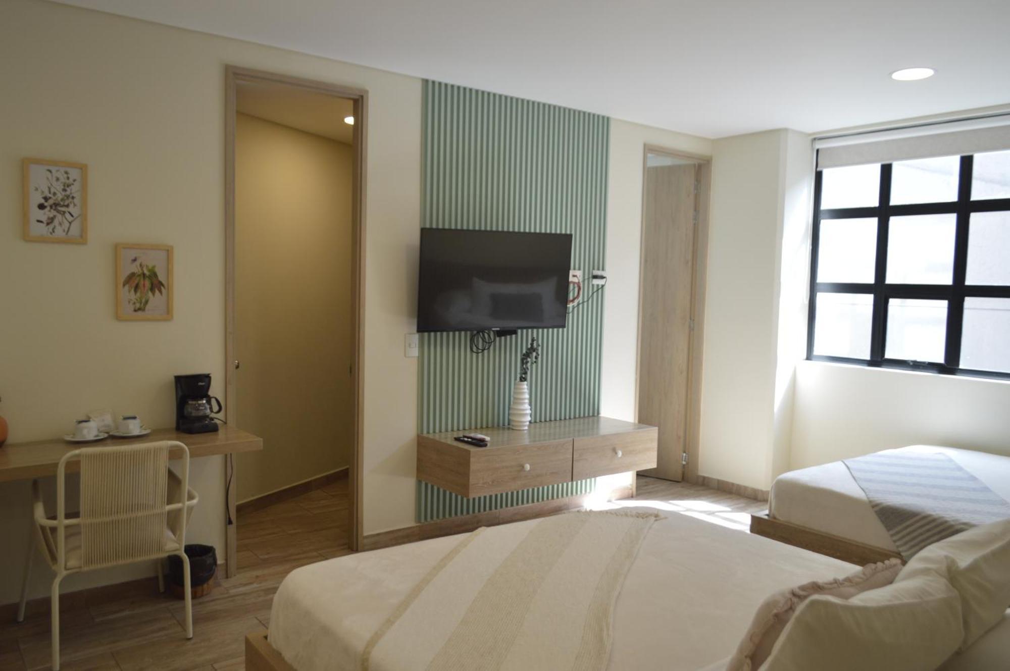 Mythical Boutique 4*
