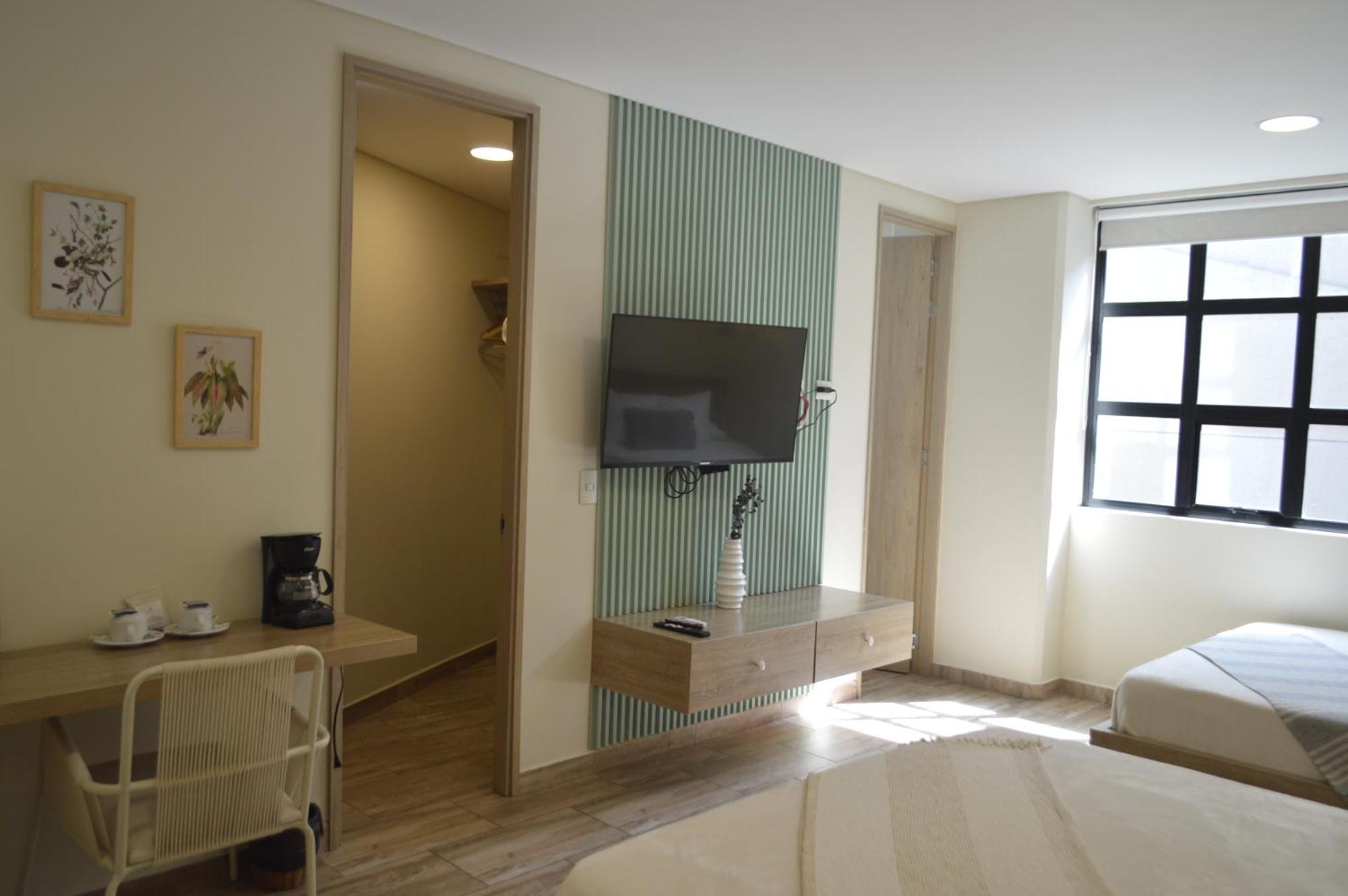 Mythical Boutique 4*