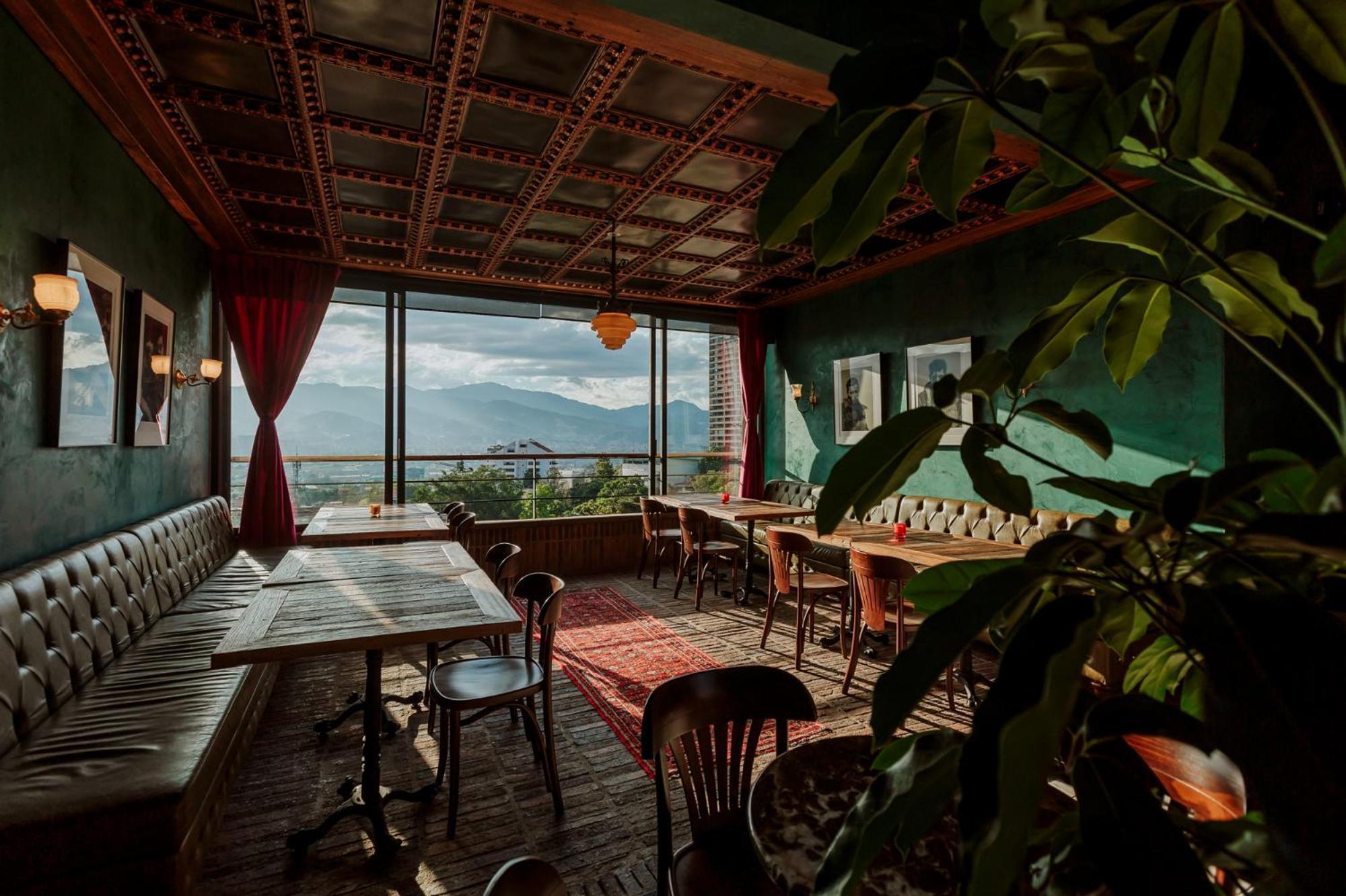 El Zarzo 4* Medellín