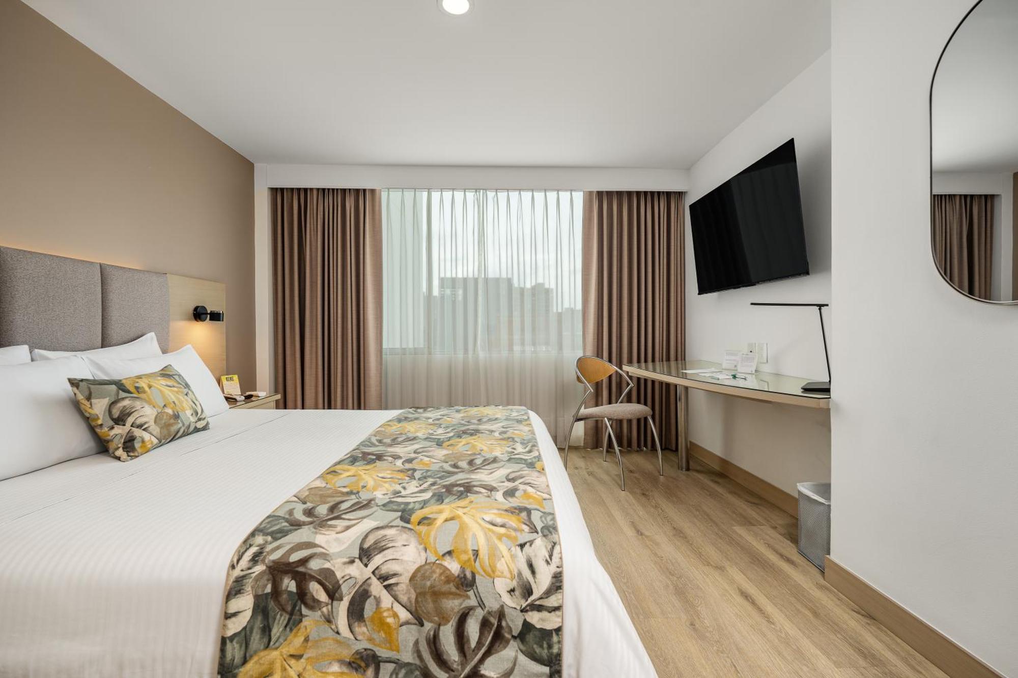 Hotel Novelty