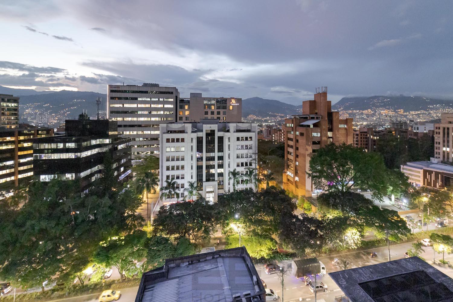 Hotel Leblon 4*
