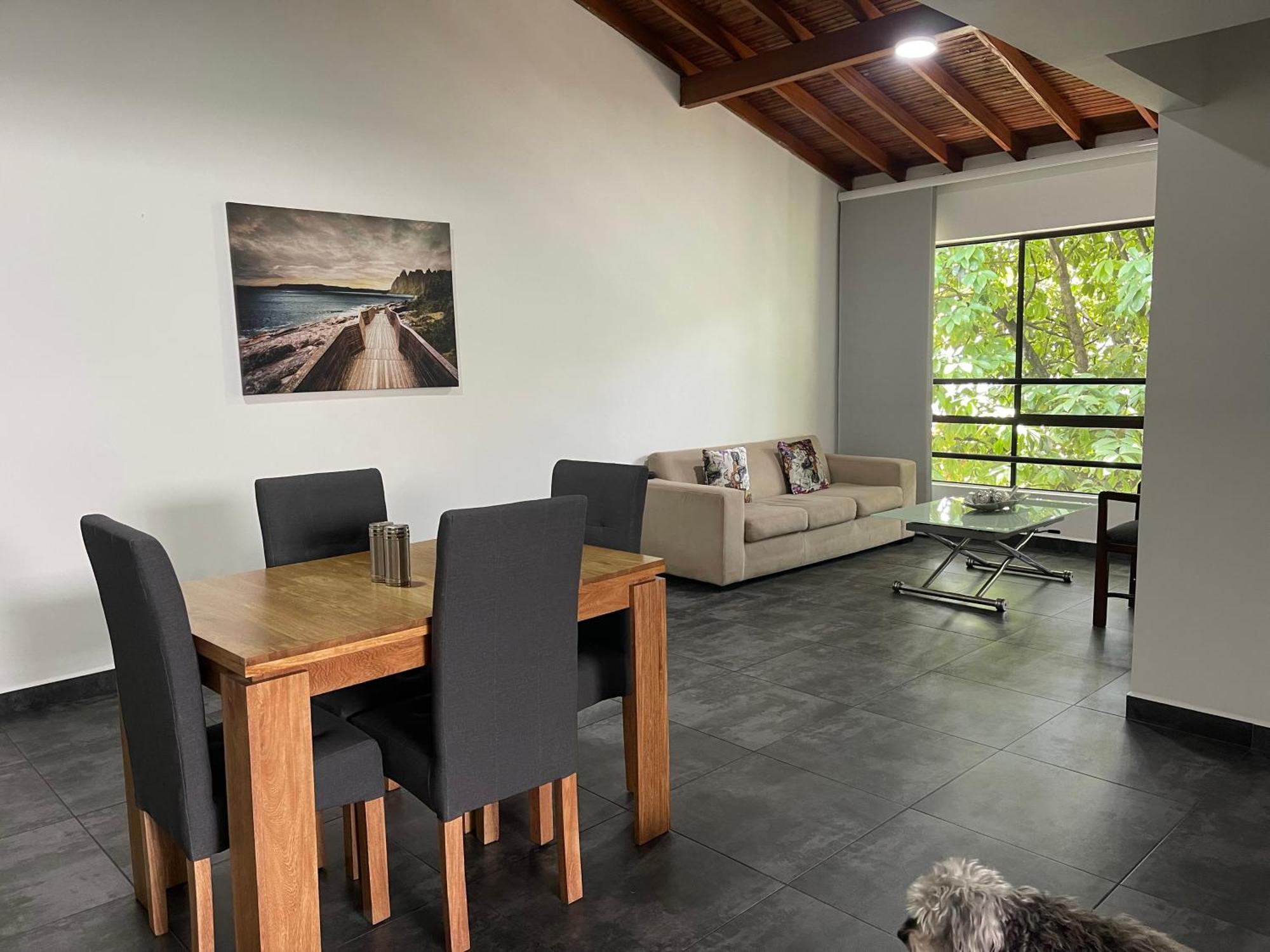 Apartamento Espacioso En Manila El Poblado Apartamento