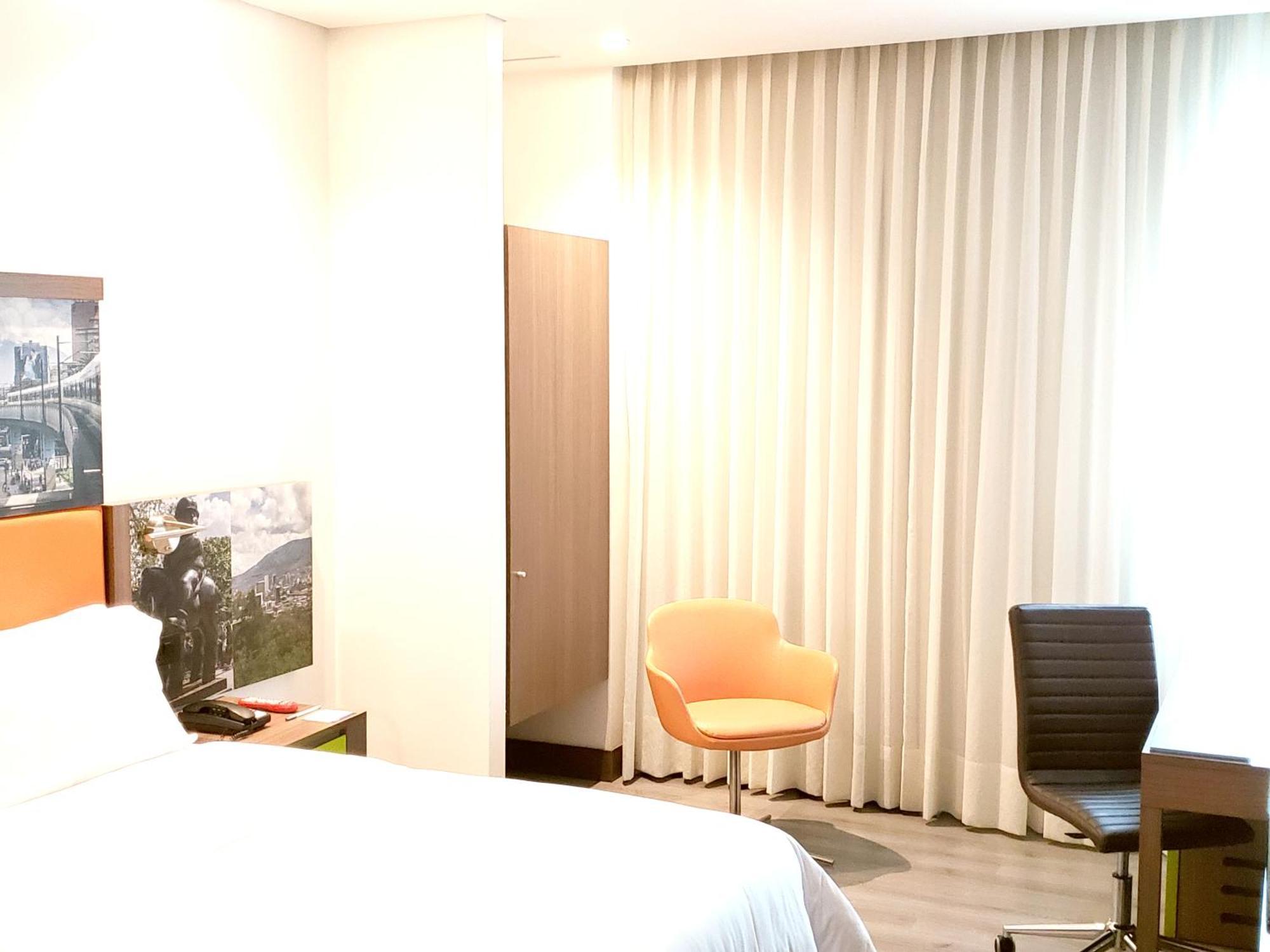 Hampton By Hilton Hotel 4*