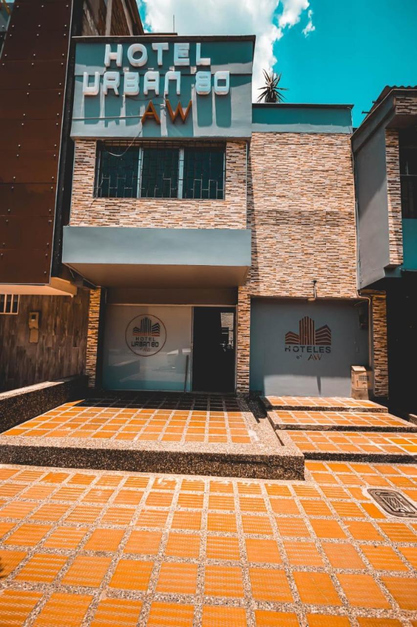 Aw Urban 80 3* Medellin