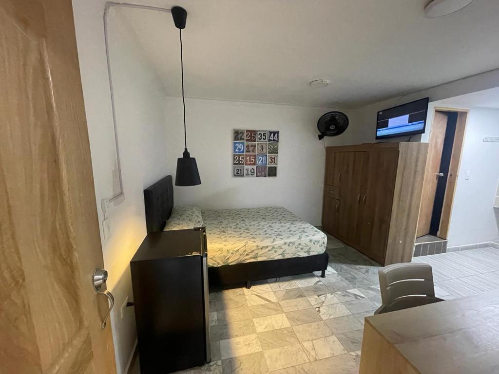 Apartamento Apartamento Al Lado De La Unidad Deportiva De Belen Y A 10 Minutos De Plaza Mayor - 1