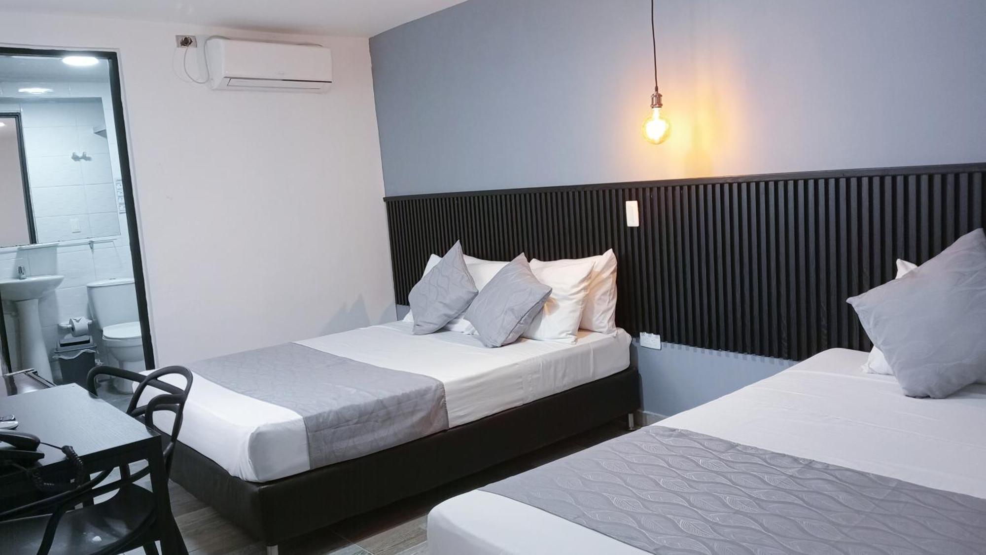 Hotel Palmas Del Estadio Hotel Medellin