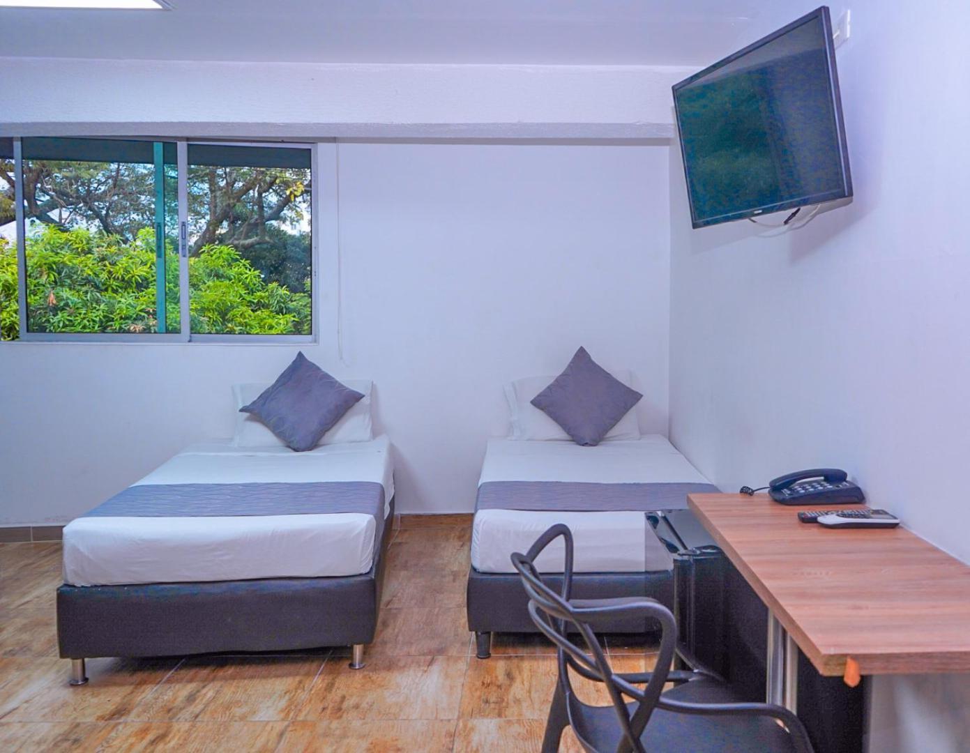 Hotel Palmas Del Estadio Hotel Medellin