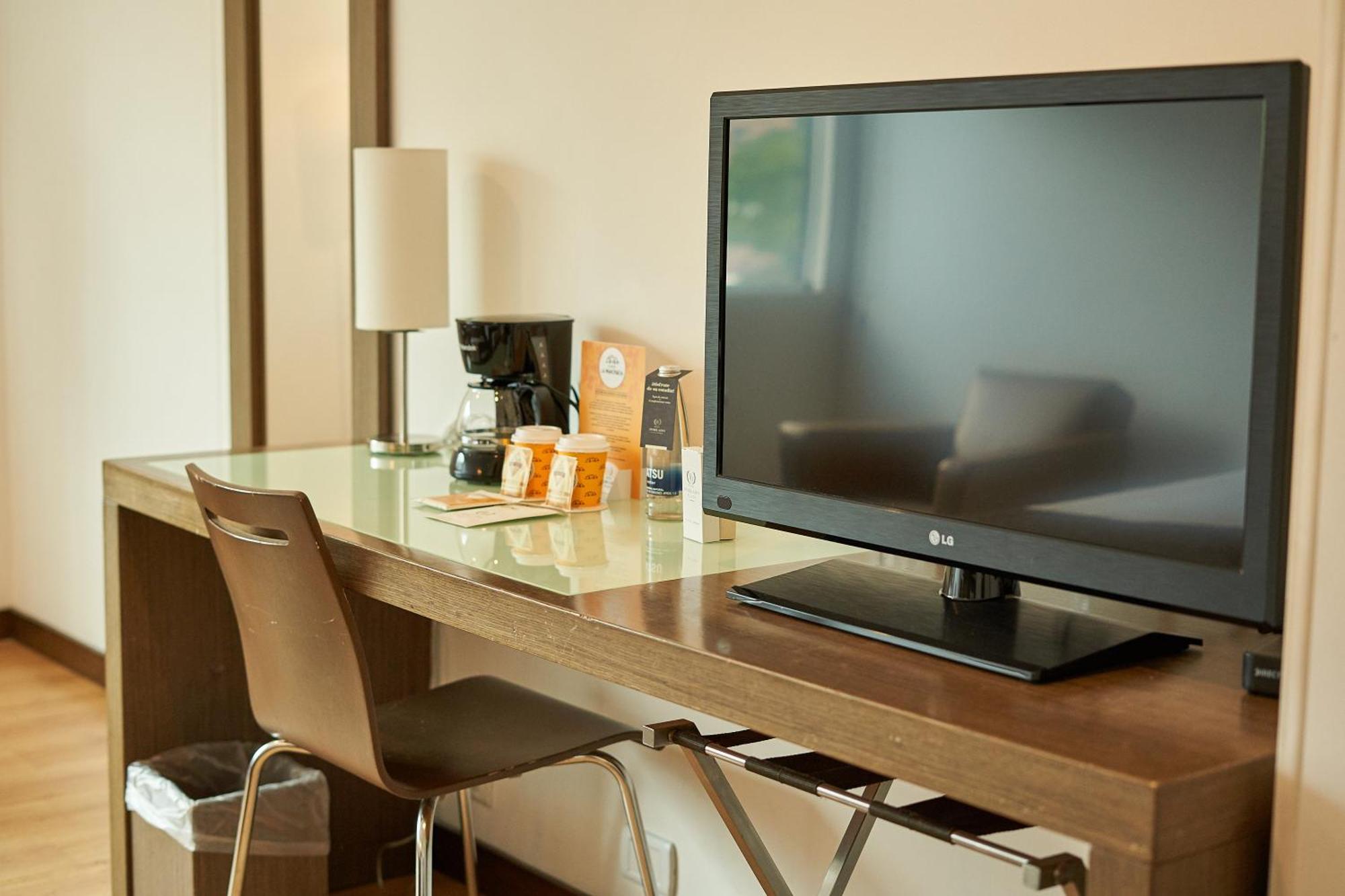 Apartahotel Poblado Alejandria 4*