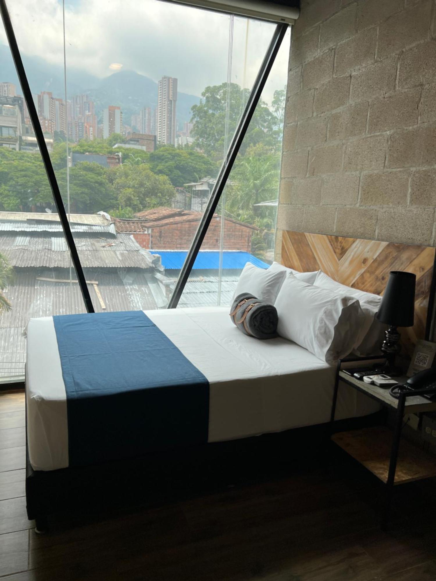 Hotel Lleras Park Concept 2*
