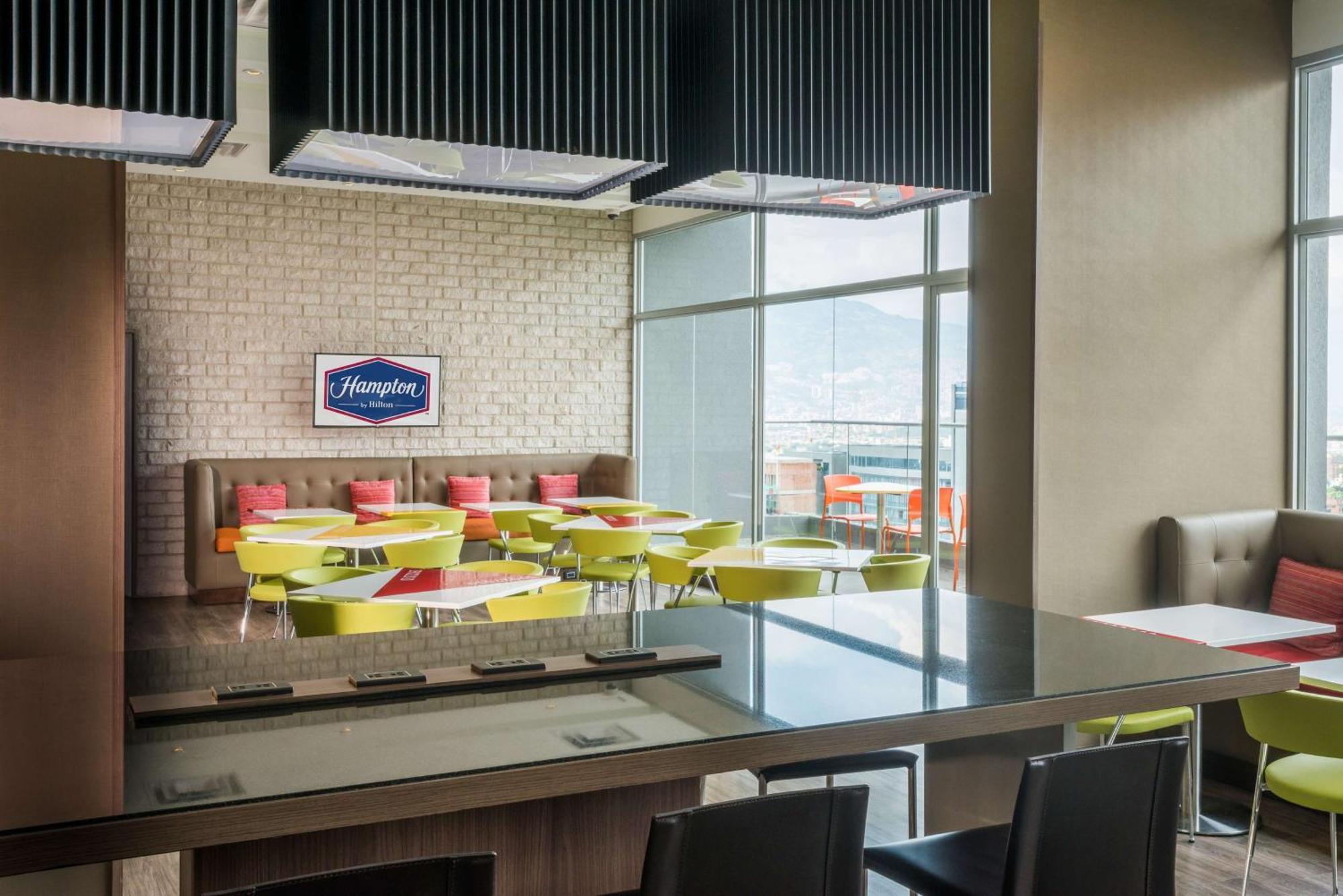 Hampton By Hilton Hotel