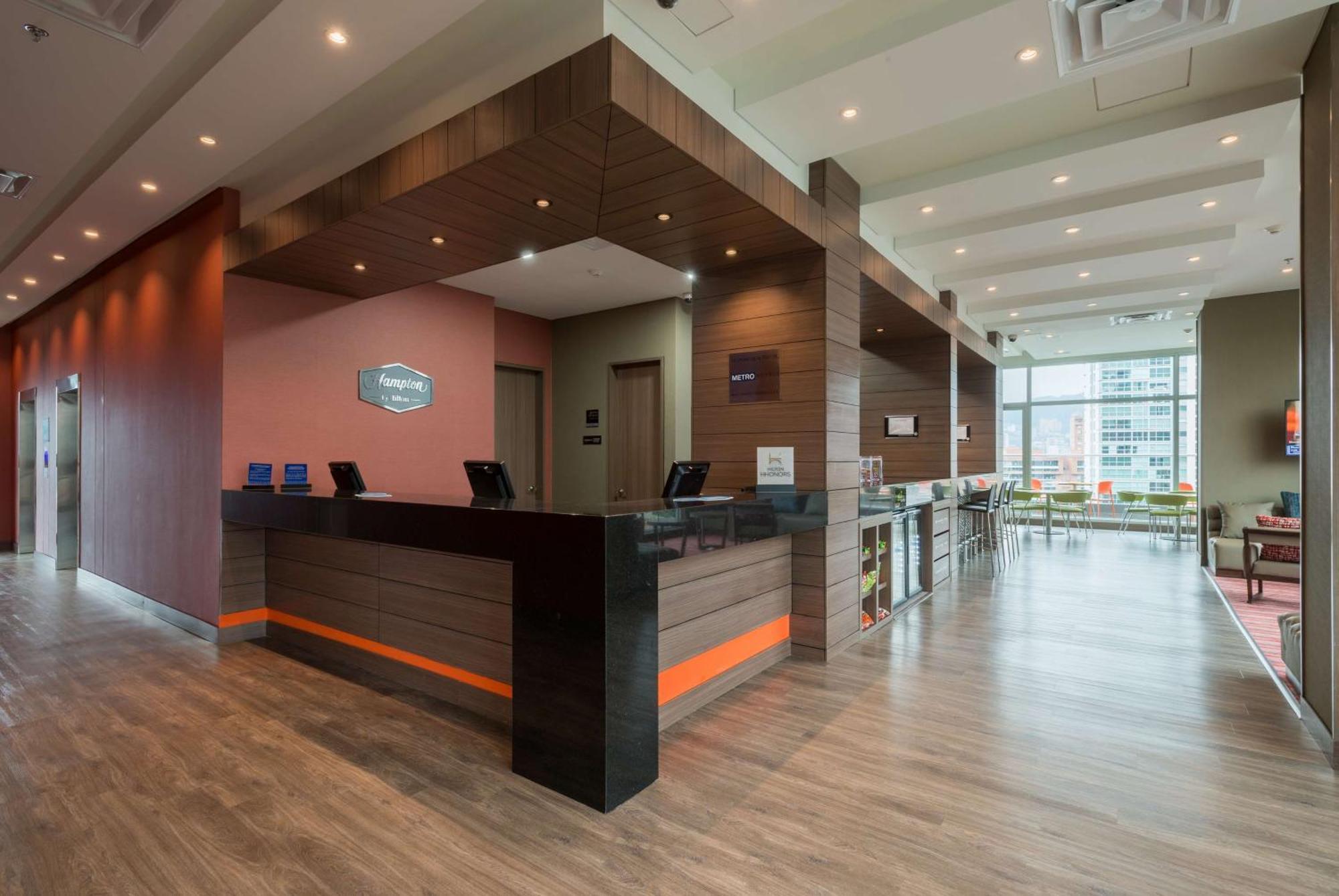 Hampton By Hilton Medellín