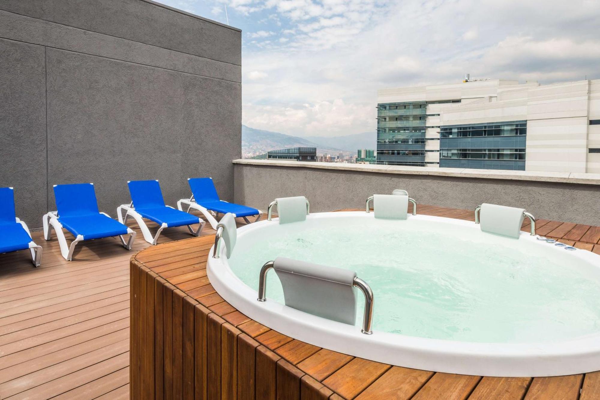 Hampton By Hilton