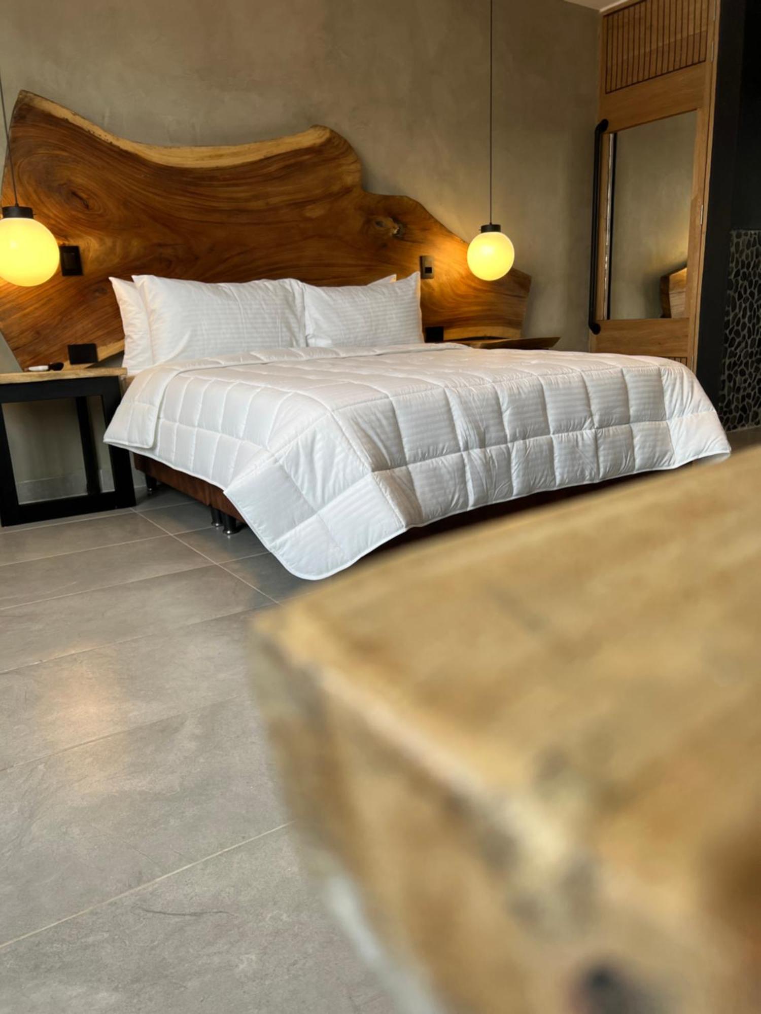 Zelva Negra Hotel Medellín