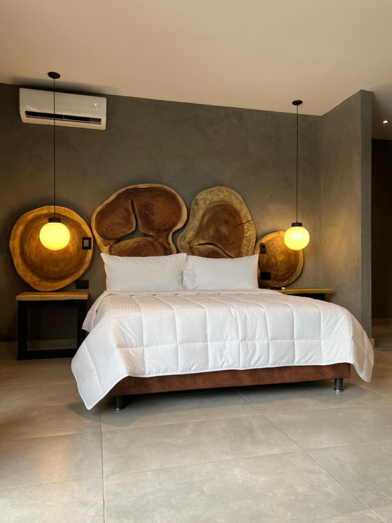 Zelva Negra Hotel 4*