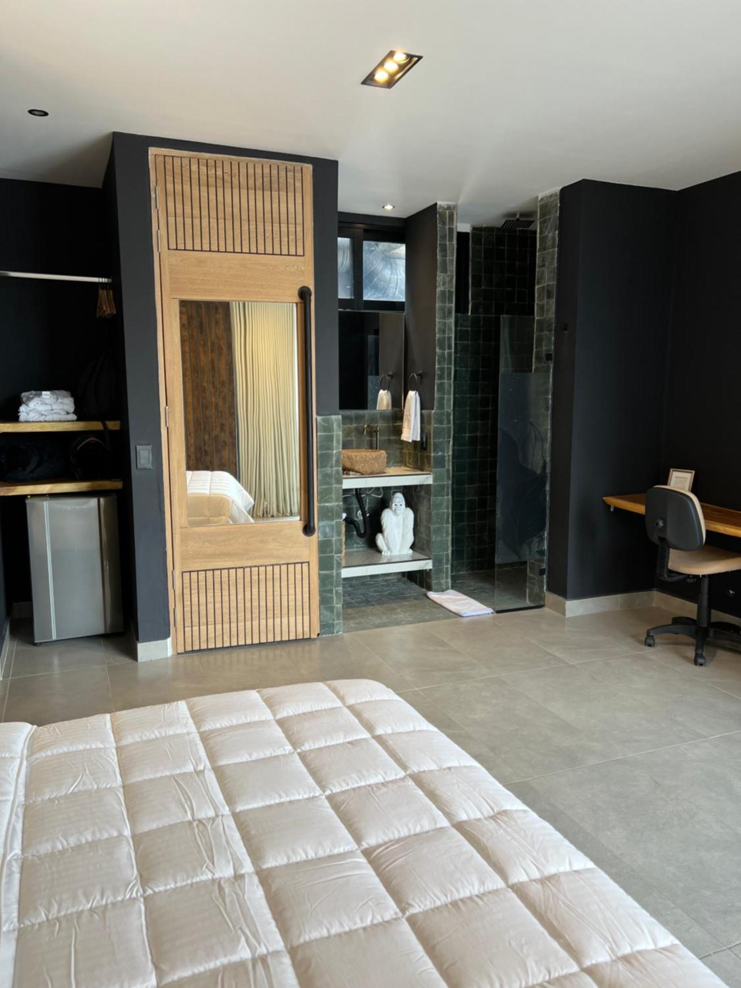 Zelva Negra Hotel Medellín