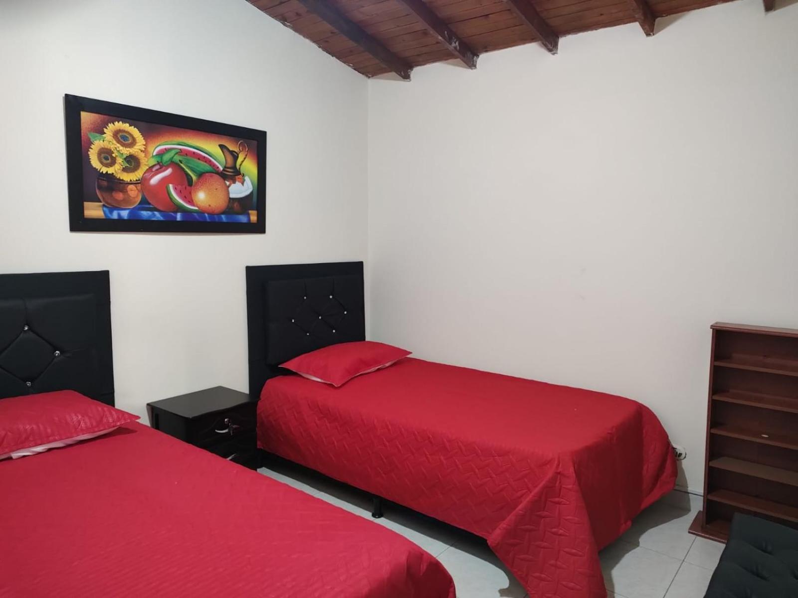 Hogar Del Viajero Habitación en casa particular Medellín