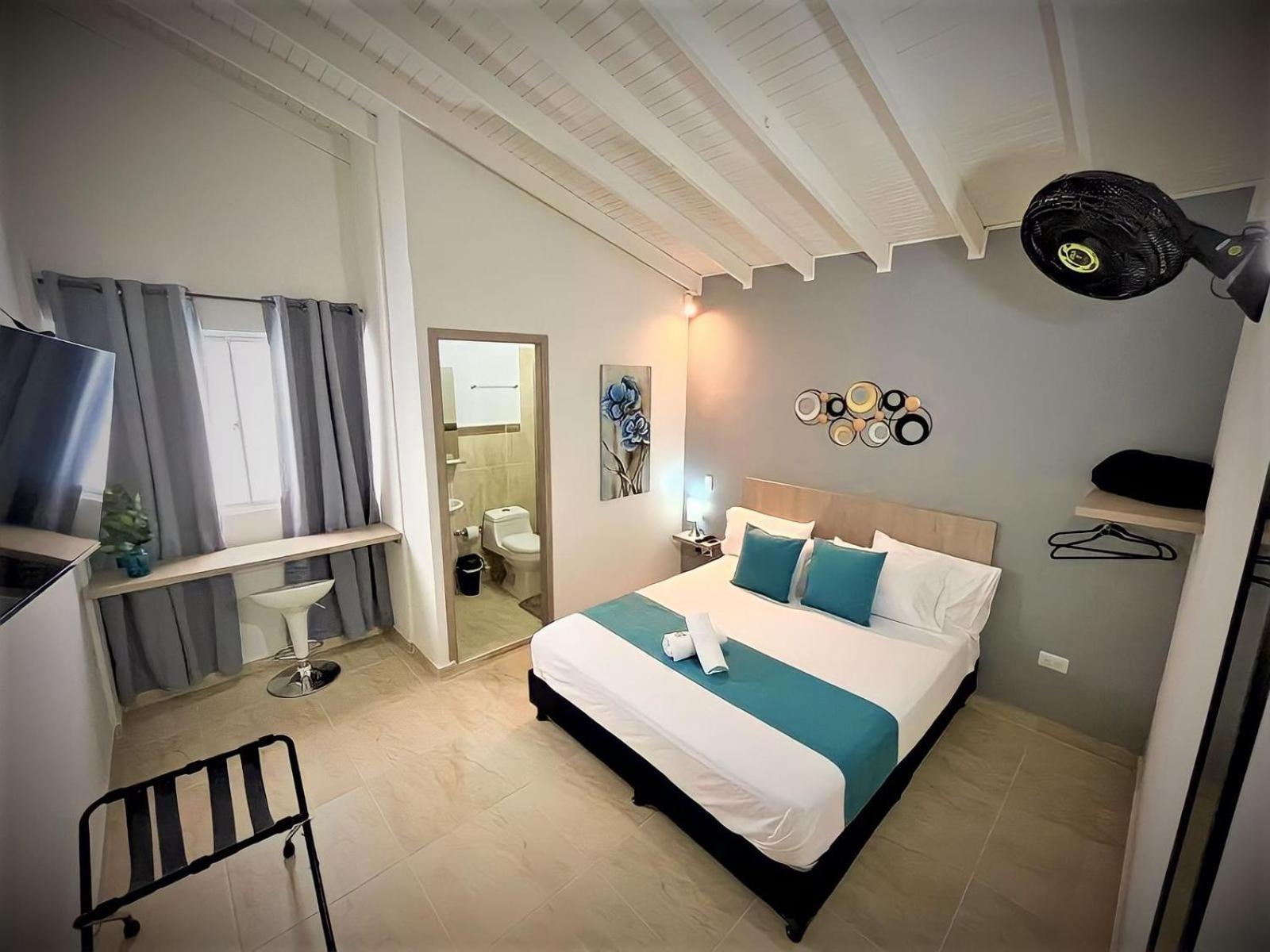 12 Nights Medellín