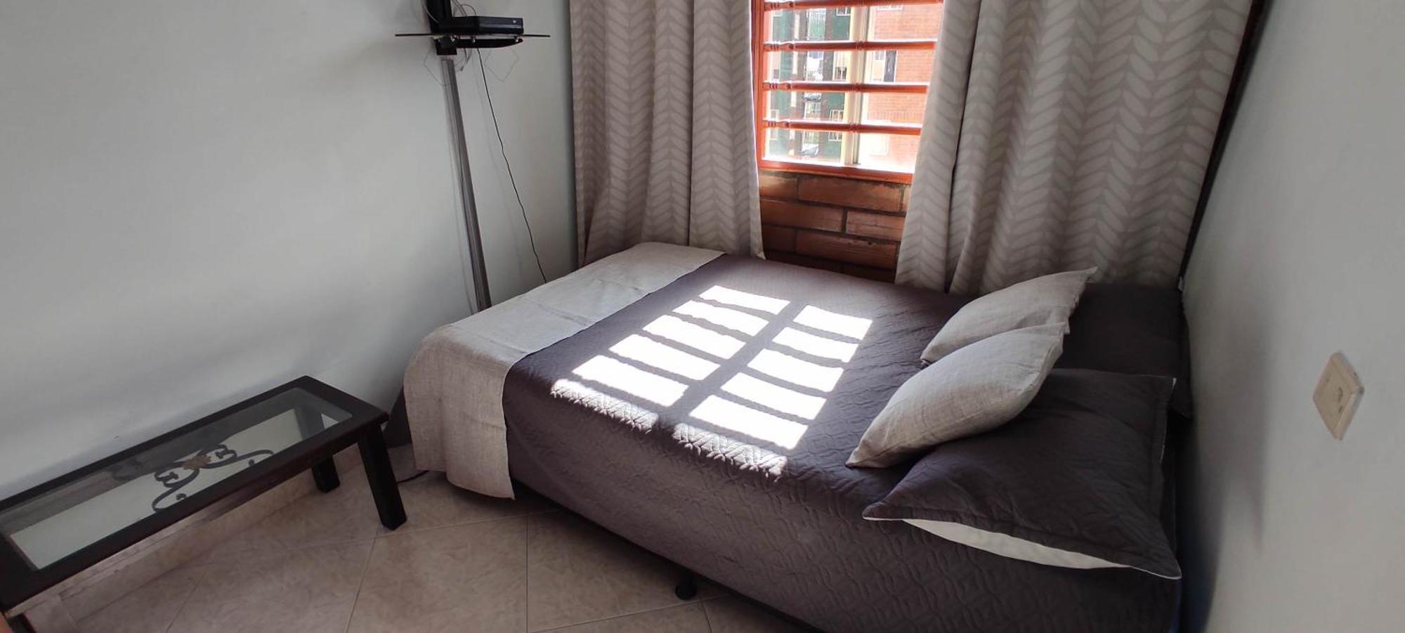 Hermoso Ubicado En Zona Céntrica De * Medellín