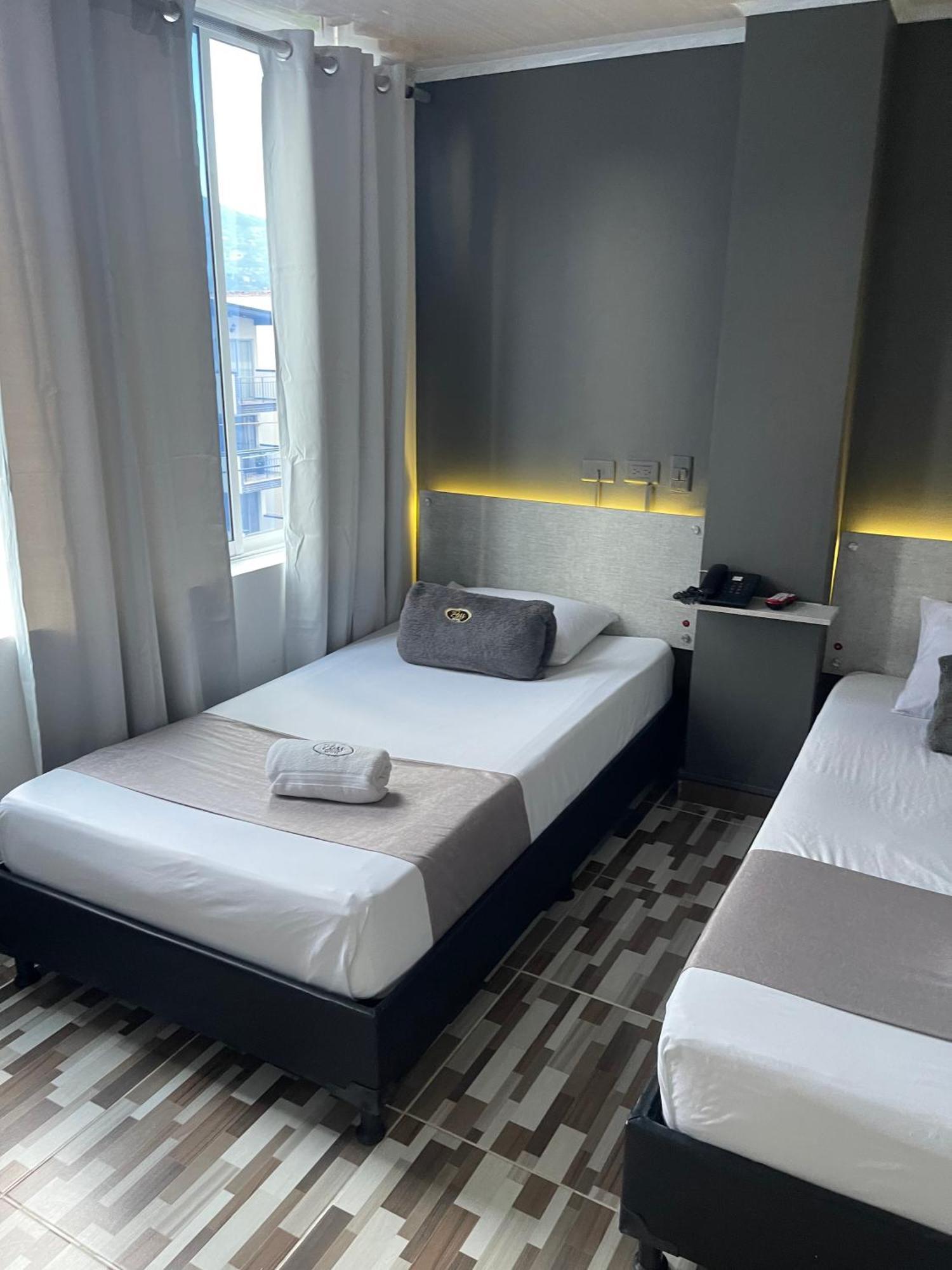 Hotel Pass, Laureles Medellín